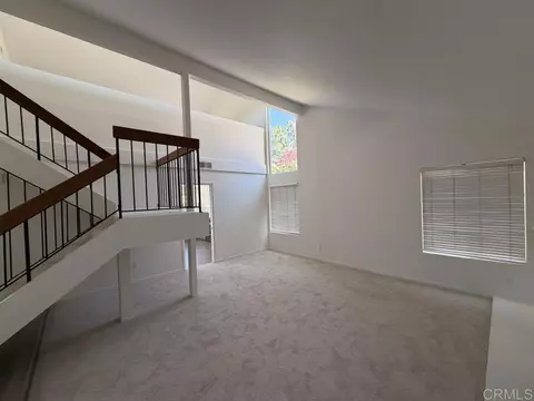 Living - 14744 Roberto Rio Rd, Poway, CA 92064 photo 5 of 12