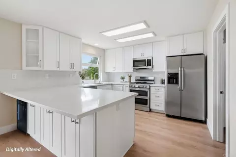 Kitchen - 342 Rimhurst Ct, Oceanside, CA 92058 photo 2 of 5