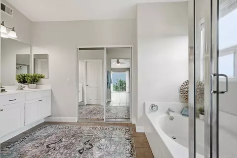 Bath - 342 Rimhurst Ct, Oceanside, CA 92058 photo 3 of 6