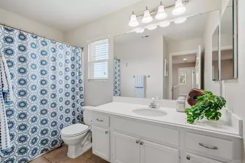 Bath - 342 Rimhurst Ct, Oceanside, CA 92058 photo 6 of 6