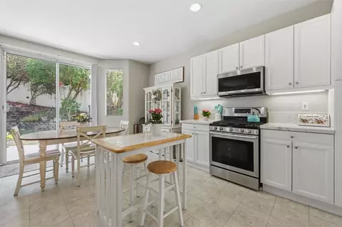 Kitchen - 4901 Tropea St, Oceanside, CA 92057 photo 3 of 3