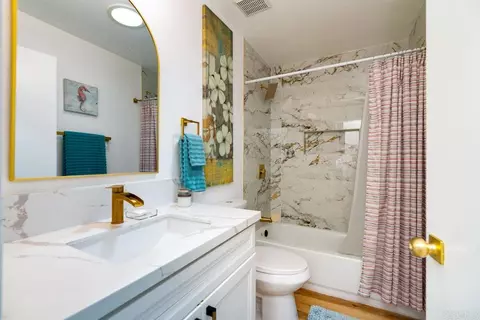 Bath - 1025 Plover Way, Oceanside, CA 92057 photo 2 of 3