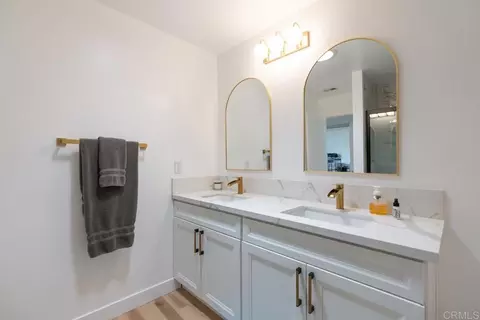 Bath - 1025 Plover Way, Oceanside, CA 92057 photo 1 of 3