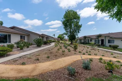 Exterior - 1025 Plover Way, Oceanside, CA 92057 photo 3 of 4