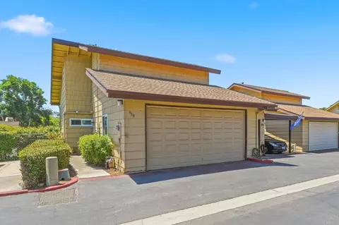 958 Marlin Dr, Vista, CA 92084