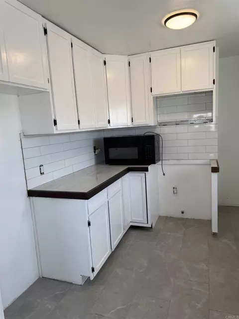 232 E Fredricks St, Barstow, CA 92311 photo 6