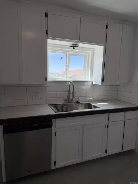 232 E Fredricks St, Barstow, CA 92311 photo 7