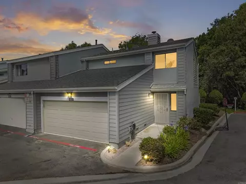 285 Durian St, Vista, CA 92083