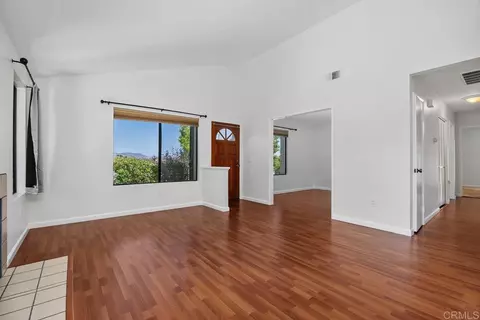 Living - 1984 Jayton Ln, Encinitas, CA 92024 photo 5 of 7