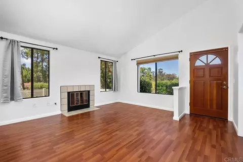 Living - 1984 Jayton Ln, Encinitas, CA 92024 photo 6 of 7