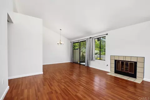 Living - 1984 Jayton Ln, Encinitas, CA 92024 photo 2 of 7