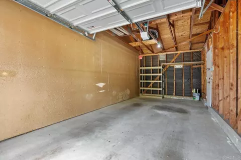 Exterior - 1984 Jayton Ln, Encinitas, CA 92024 photo 10 of 11