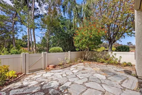 Exterior - 1984 Jayton Ln, Encinitas, CA 92024 photo 7 of 11
