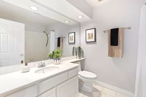 Bath - 3638 Via Bernardo, Oceanside, CA 92056 photo 3 of 4
