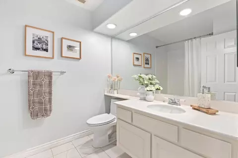 Bath - 3638 Via Bernardo, Oceanside, CA 92056 photo 4 of 4