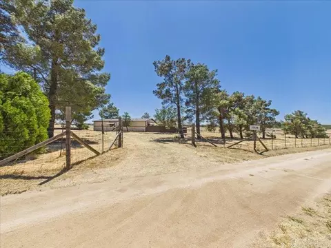 37589 Montezuma Valley Rd, Ranchita, CA 92066