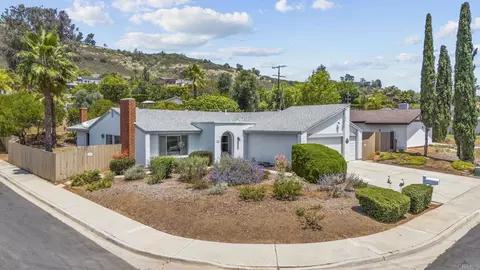 1062 Ponderosa Ave, San Marcos, CA 92069