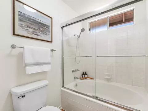 Bath - 3636 Via Colina, Oceanside, CA 92056 photo 2 of 3