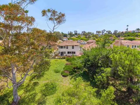 View/Area - 3636 Via Colina, Oceanside, CA 92056 photo 2 of 8