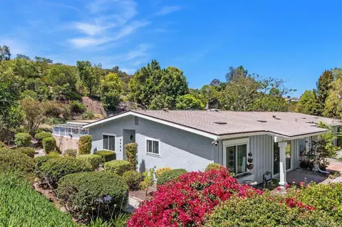 Exterior - 4402 Shearwater Way, Oceanside, CA 92057 photo 2 of 12