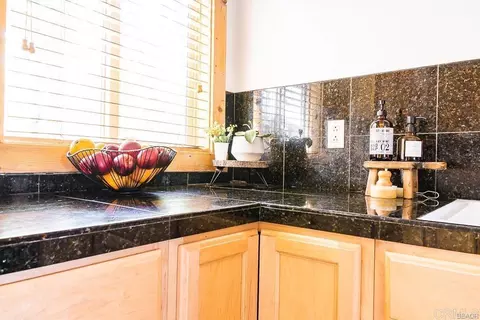 Kitchen - 516 Irving Way, Big Bear City, CA 92314 photo 1 of 2