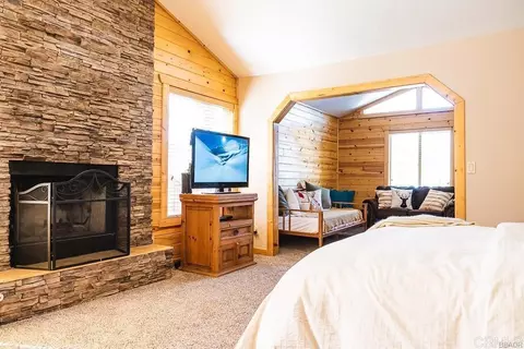 Bedroom - 516 Irving Way, Big Bear City, CA 92314 photo 8 of 8