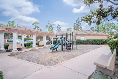 Exterior - 3511 Cameo Dr #78, Oceanside, CA 92056 photo 3 of 4