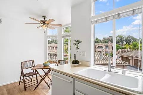 Kitchen - 3511 Cameo Dr #78, Oceanside, CA 92056 photo 4 of 4