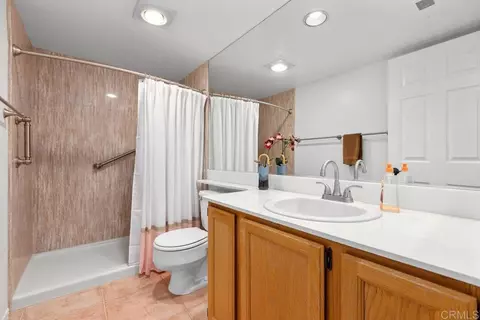 Bath - 1205 Shay Pl, Escondido, CA 92026 photo 1 of 4