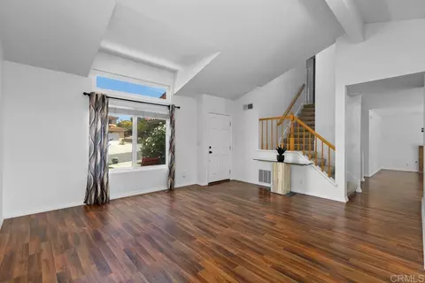 Living - 1205 Shay Pl, Escondido, CA 92026 photo 3 of 9