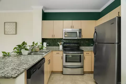 1642 7th Ave #424, San Diego, CA 92101