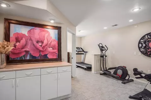 Entry Way - 2103 Margarita Gln, Fallbrook, CA 92028 photo 1 of 1
