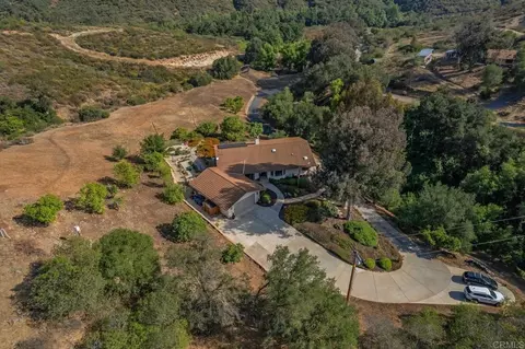 View/Area - 2103 Margarita Gln, Fallbrook, CA 92028 photo 2 of 2