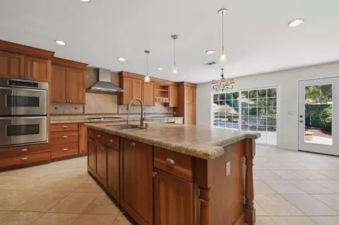 Kitchen - 2388 Sundance Cir, Oceanside, CA 92056 photo 5 of 7