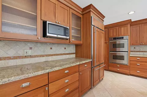 Kitchen - 2388 Sundance Cir, Oceanside, CA 92056 photo 7 of 7