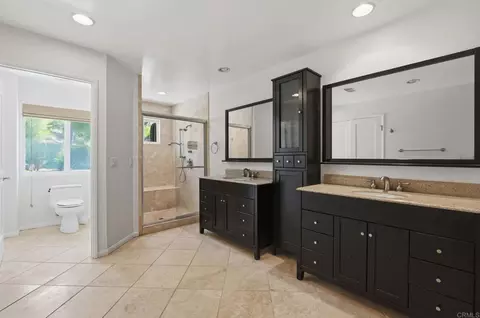 Bath - 2388 Sundance Cir, Oceanside, CA 92056 photo 1 of 5