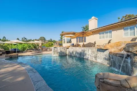 Exterior - 1960 Elevado Rd, Vista, CA 92084 photo 12 of 23