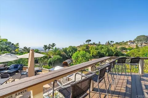 Exterior - 1960 Elevado Rd, Vista, CA 92084 photo 5 of 23