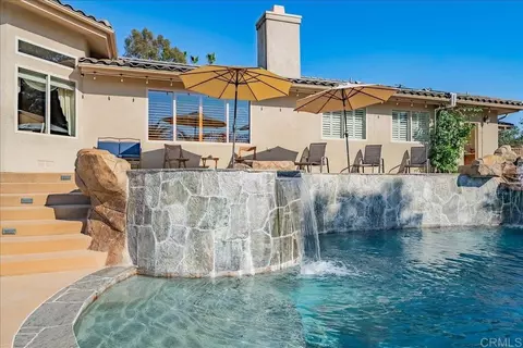 Exterior - 1960 Elevado Rd, Vista, CA 92084 photo 13 of 23