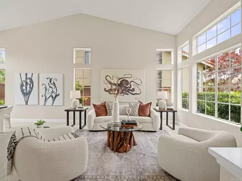 Living - 1661 Willowhaven, Encinitas, CA 92024 photo 2 of 3