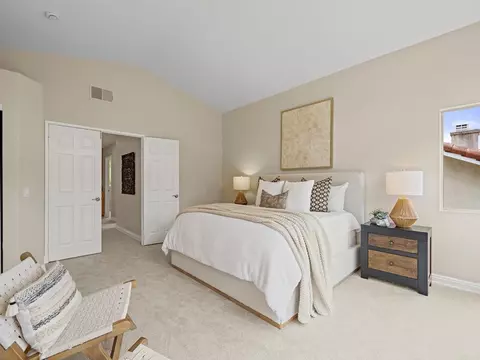Bedroom - 1661 Willowhaven, Encinitas, CA 92024 photo 2 of 6