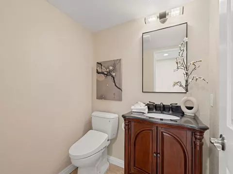 Bath - 1661 Willowhaven, Encinitas, CA 92024 photo 5 of 5