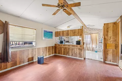 Living - 911 Davis St, Ramona, CA 92065 photo 4 of 4