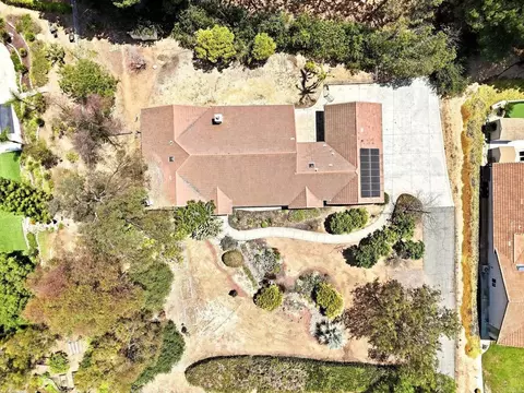 View/Area - 1534 Linda St, Fallbrook, CA 92028 photo 4 of 9