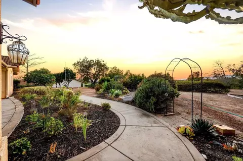 Exterior - 1534 Linda St, Fallbrook, CA 92028 photo 11 of 11