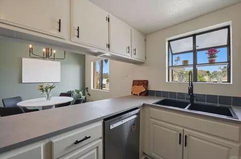 Kitchen - 2118 Oceanside Blvd, Oceanside, CA 92054 photo 5 of 5