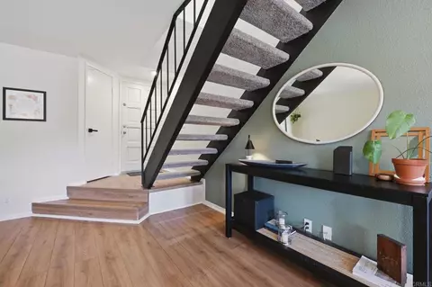 Entry Way - 2118 Oceanside Blvd, Oceanside, CA 92054 photo 2 of 2