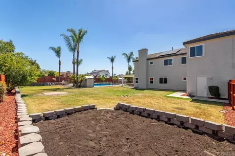 Exterior - 5767 Spur Ave, Oceanside, CA 92057 photo 10 of 18