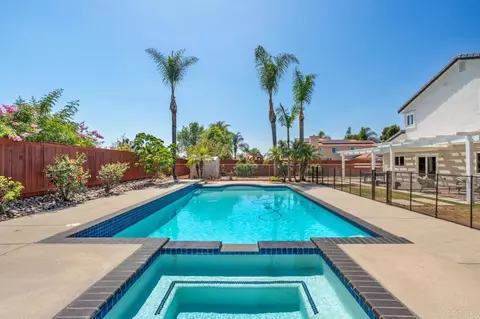 Exterior - 5767 Spur Ave, Oceanside, CA 92057 photo 15 of 18