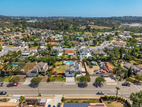 View/Area - 5767 Spur Ave, Oceanside, CA 92057 photo 2 of 5